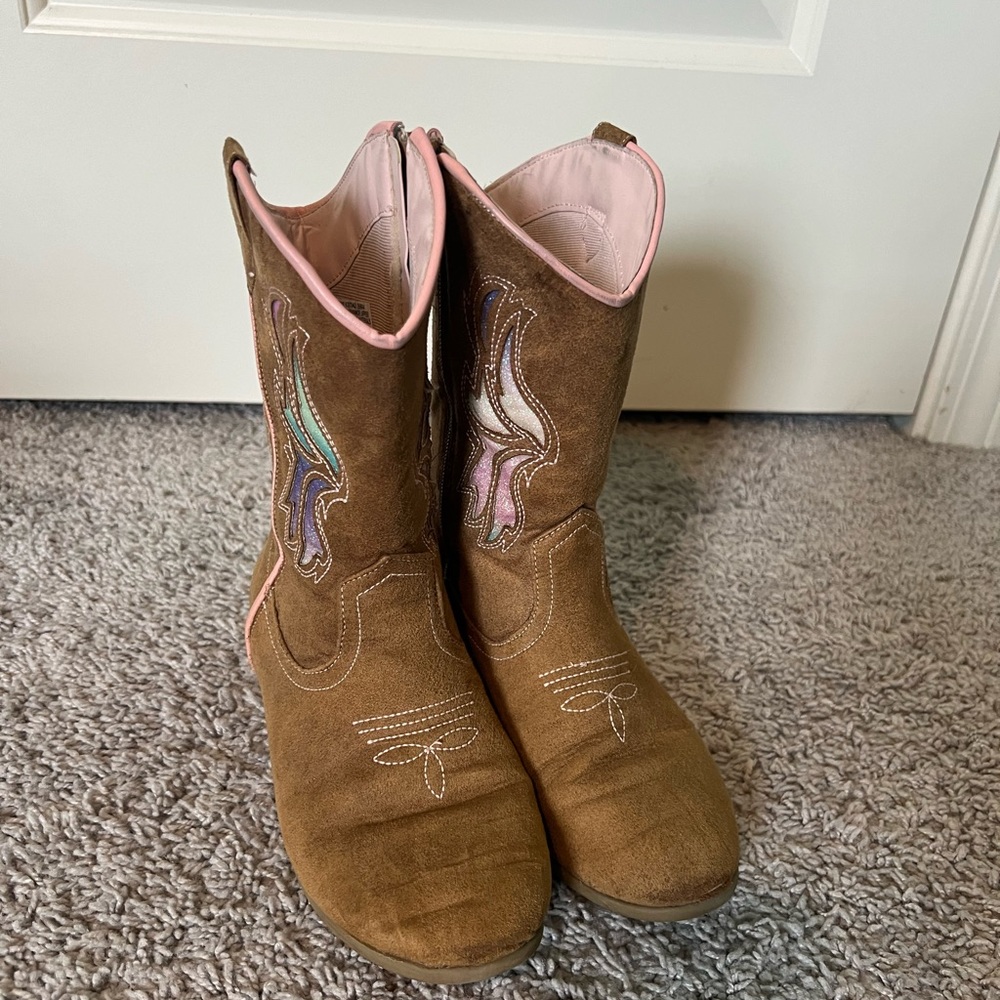 Girls western boots size 3